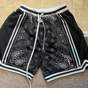 Men's Collect Select Black Paisley Athletic Shorts